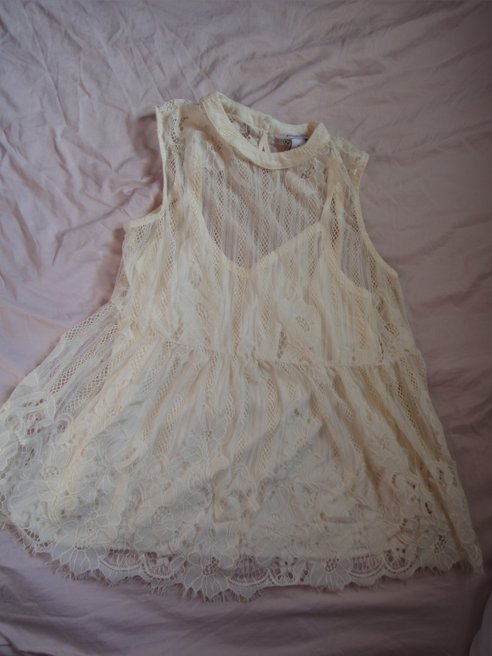 Lace Tank Top in Cream